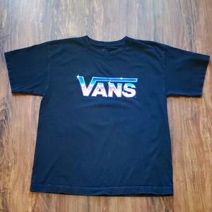 🎉Buy any 3 with this emoji for $15  Vans boy's short sleeve shirt